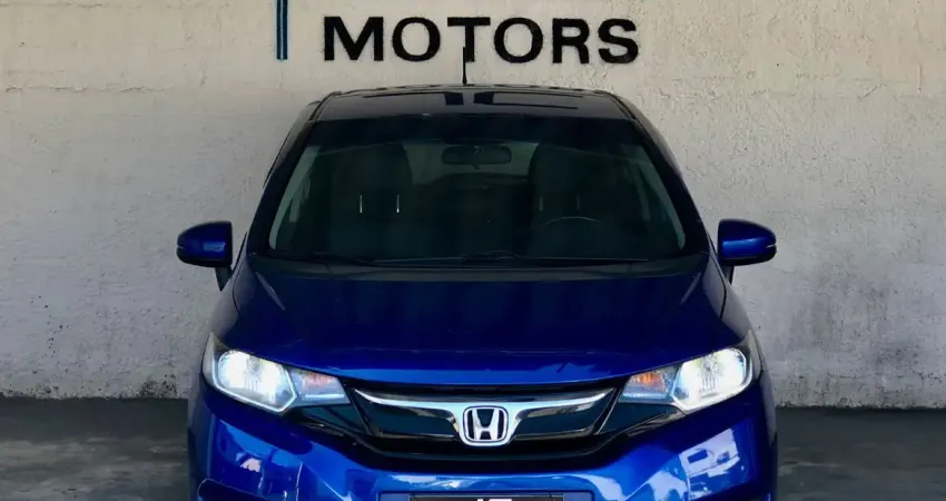 Extremamente revisado, documento em dia, laudo aprovado, nada para fazer.