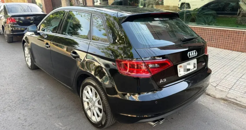 Audi A3 Sportback 1.4 Turbo - interior bege/ Impecável - unico dono.