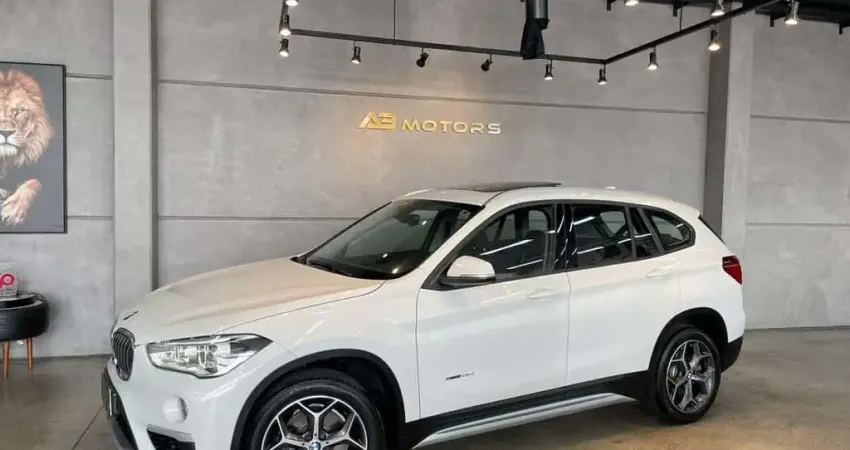 BMW X1 X-LINE - Branca - 2018/2018
