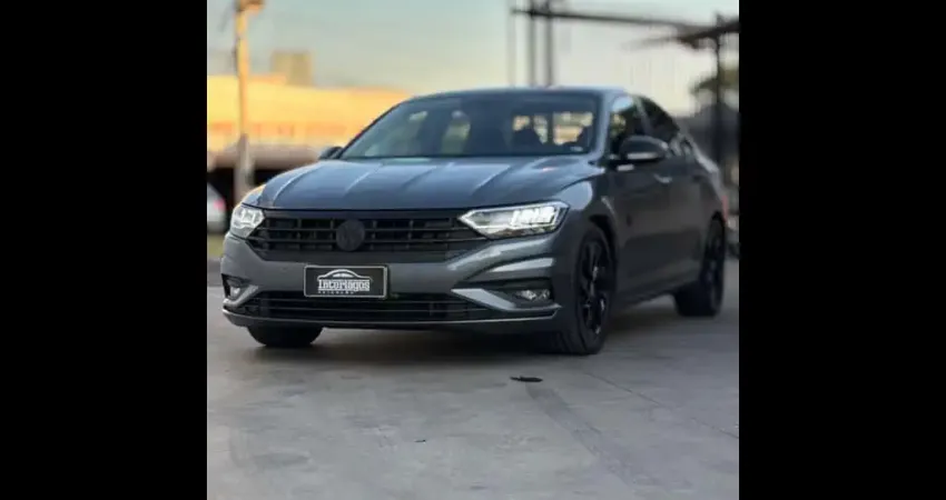 VOLKSWAGEN JETTA Comfort. 250 TSI 1.4 Flex 16v Aut.