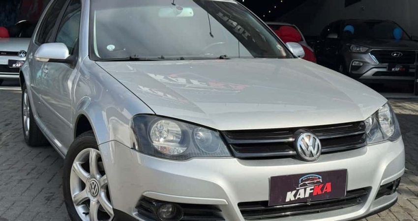 Volkswagen Golf 2.0/ 2.0 Mi Flex Comfortline Aut.