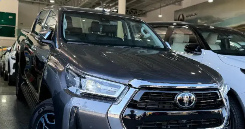 Toyota Hilux SRX 2023 / 2023