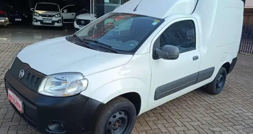A camionete certa para vc, ela é mutio espaçosa economica custo manutençãobaixa