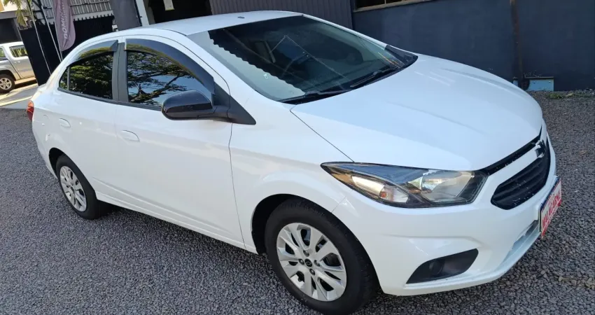 Esse carro esta bem  conservado super economico pouco rodado