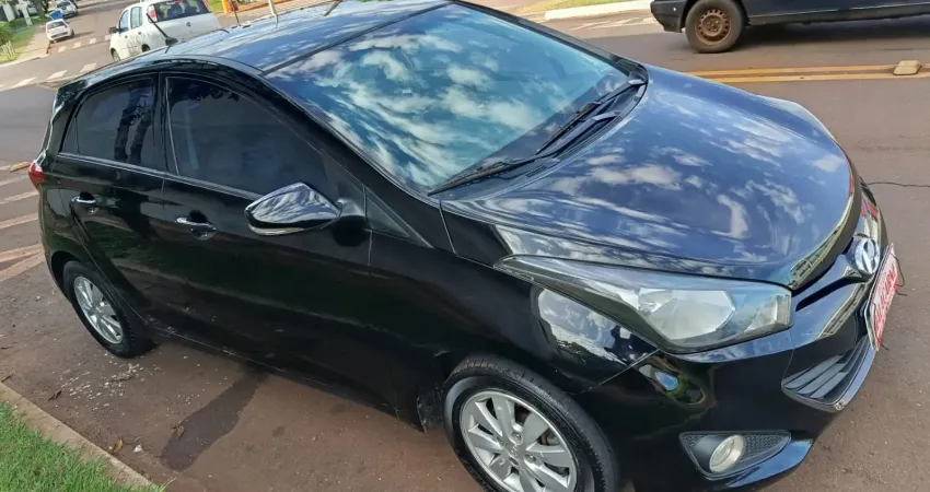Esse carro esta bem conservado muito economico e bem confortavel