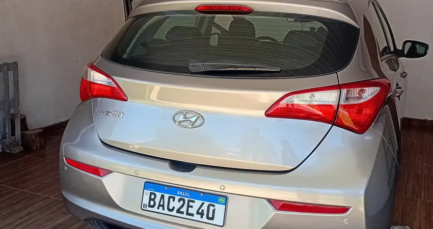HB20 2016 1.0 Prata, 82.000 km.  Lindo!