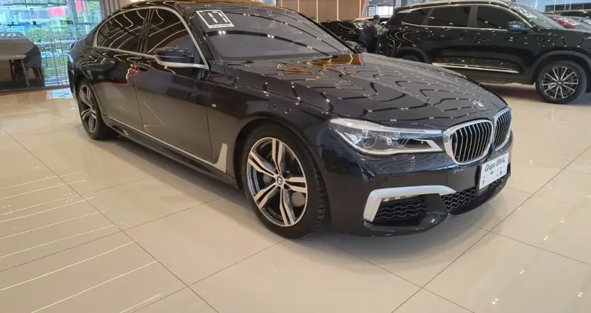 BMW 750Li M 2017 - LUXO E DESEMPENHO