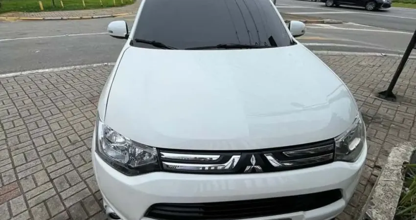 MITSUBISHI MMC OUTLANDER 2.0 2015