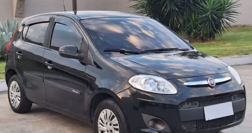 Fiat Palio Attractive 1.4 2015 