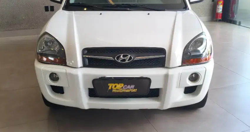 Hyundai Tucson 2015 • Automática • Branca • 102.000 km