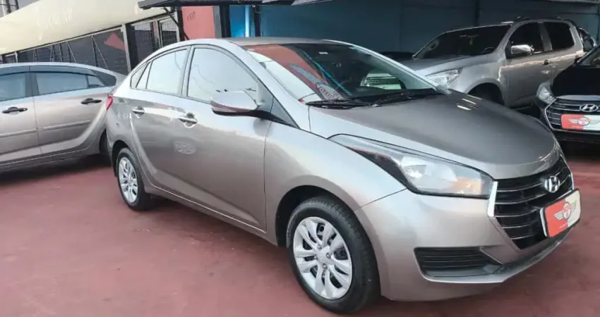HYUNDAI HB20S 1.6 COMFORT PLUS 16V FLEX 4P AUTOMÁTICO