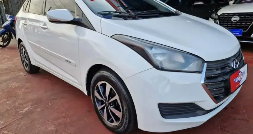 HYUNDAI HB20S 1.6 COMFORT PLUS 16V FLEX 4P AUTOMÁTICO