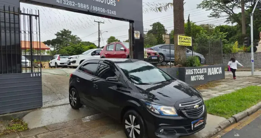 CHEVROLET ONIX 1.4 LT 2013