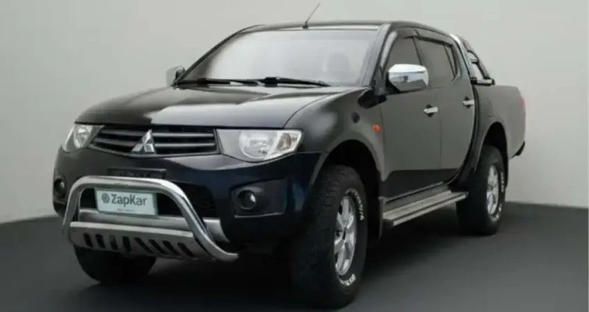 Mitsubishi L200 triton 2013 3.2 hpe 4x4 cd 16v turbo intercooler diesel 4p manual