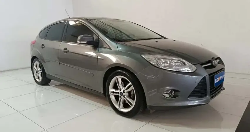 FORD FOCUS FOCUS SEDAN SE 2.0 POWERSHIFT
