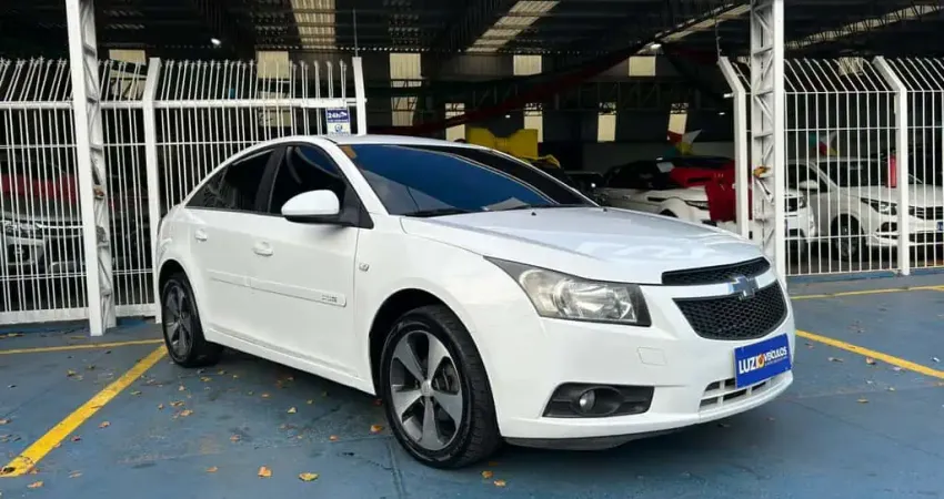 CHEVROLET CRUZE 1.8 LT 16V 4P