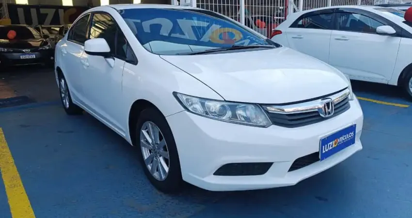 HONDA CIVIC 1.8 LXS SEDAN 16V 4P