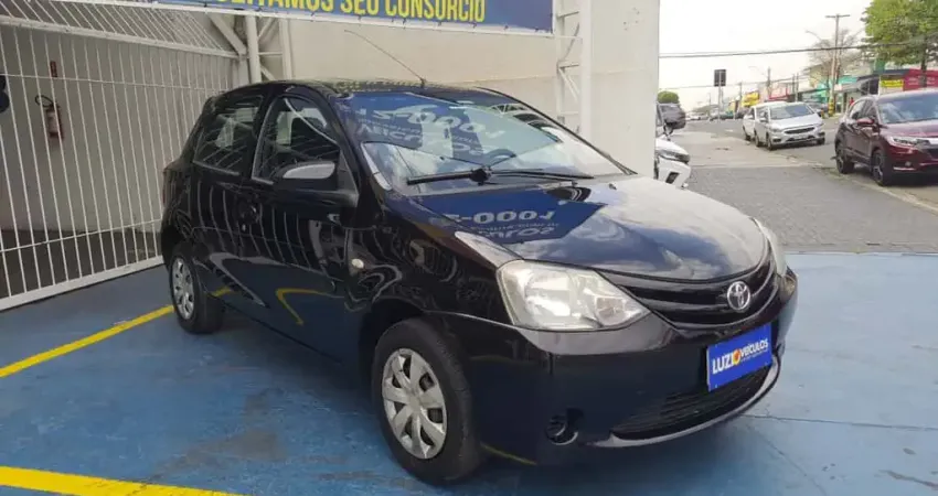 TOYOTA ETIOS 1.5 XS 16V 4P