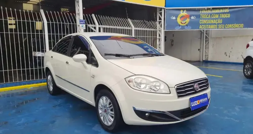 FIAT LINEA 1.8 ESSENCE 16V 4P