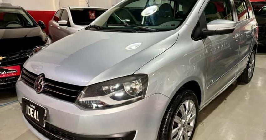 VOLKSWAGEN SPACEFOX TREND GII 2014