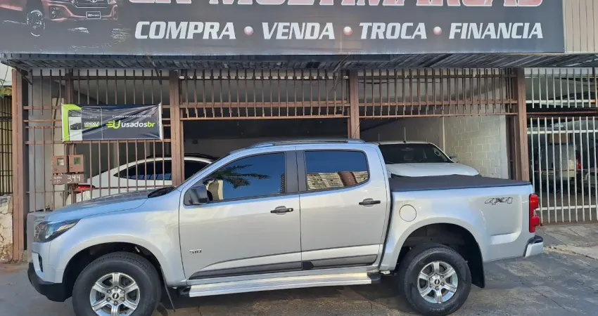 Vende se uma S10 LS completa 
