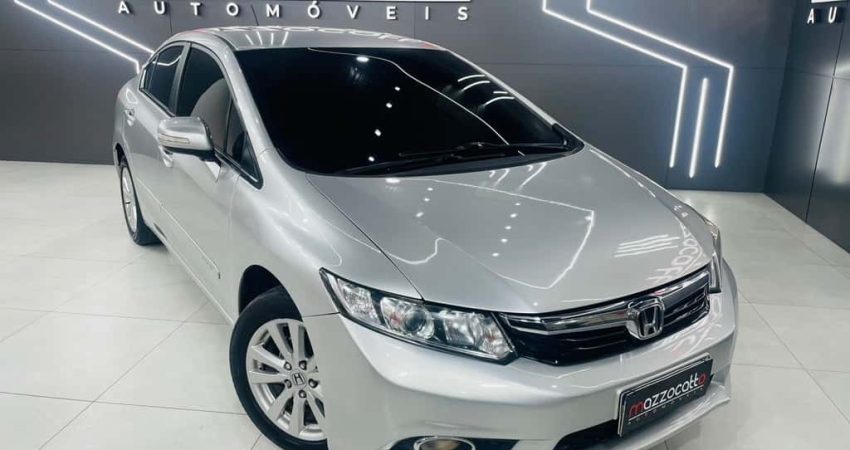 Honda Civic Sedan LXR 2.0 Flexone 16V Aut. 4p