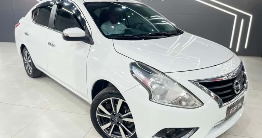 Nissan VERSA SL 1.6 16V FlexStart 4p Aut.