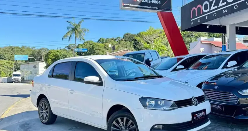 Volkswagen VOYAGE COMF/Highli. 1.6 T.Flex 8V 4p