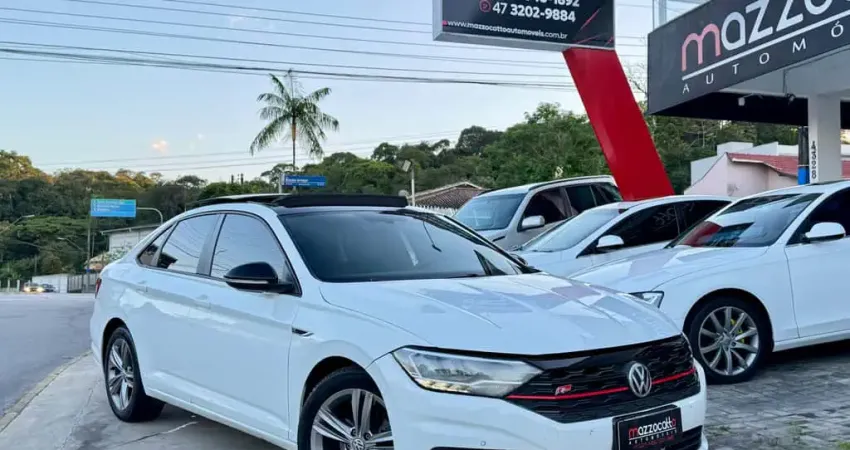 Volkswagen JETTA R-Line 250 TSI 1.4 Flex 16V Aut.