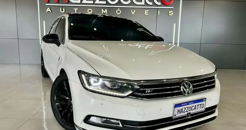 Volkswagen Passat Highline 2.0 TSI 220cv Tip.