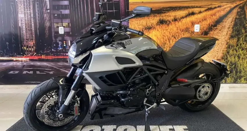 DUCATI DUCATDIAVEL CROME ABS 2013