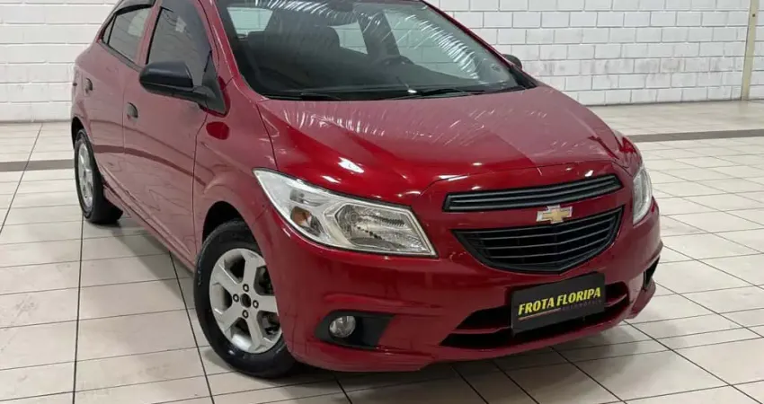Chevrolet Onix HATCH Joy 1.0 8V Flex 5p Mec.  - Vermelha - 2018/2018