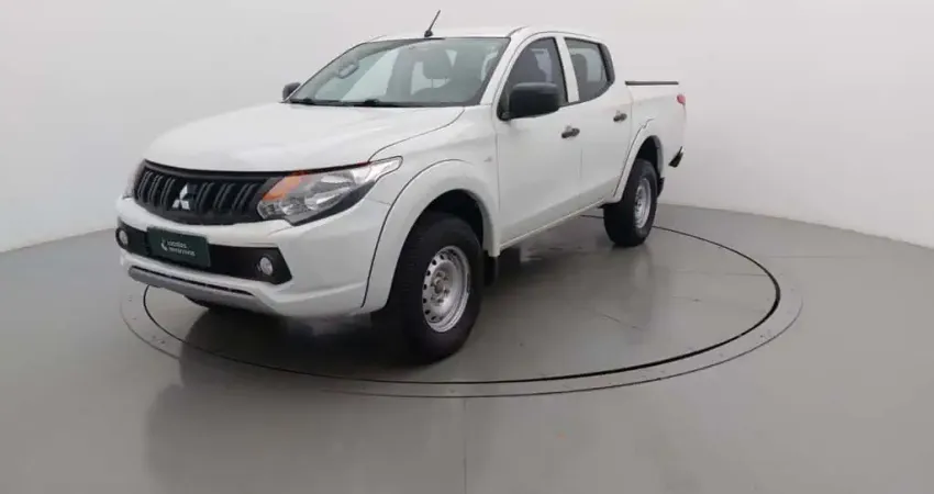 Mitsubishi L200 triton 2023 2.4 16v turbo diesel gl cd 4x4 manual