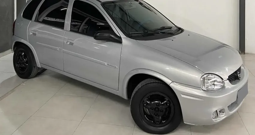 Chevrolet Corsa Wind Millennium 2002