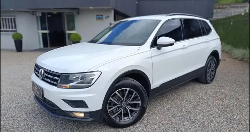 Volkswagen TIGUAN Allspac Comf 250 TSI 1.4 Flex