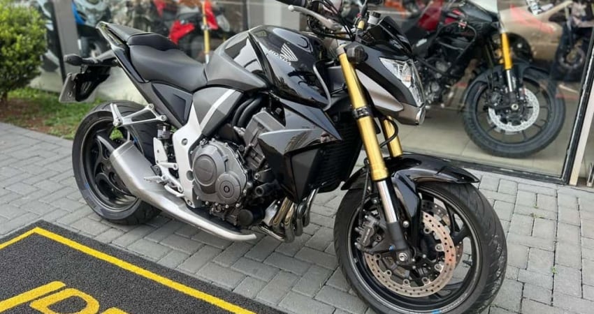Honda CB 1000 R - Preta - 2014/2014