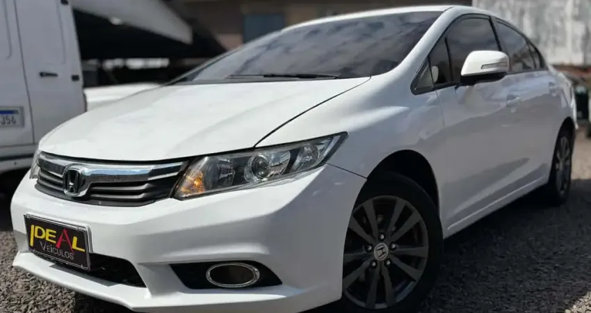 Honda Civic LXR 2.0 - Branca - 2014/2015
