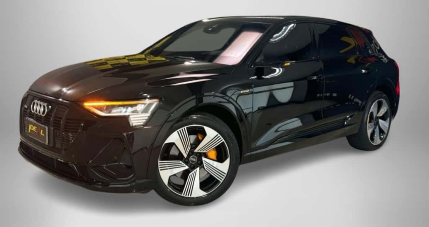 Audi RS E-TRON Performance Black  - Preta - 2021/2021