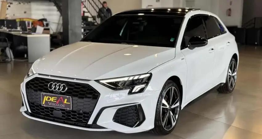 Audi A3 Sportback S Line 2.0  - Branca - 2023/2023