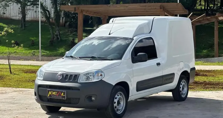 Fiat Fiorino Furgão Work. HARD 1.4 Flex 8V 2p  - Branca - 2019/2019