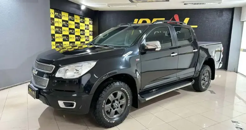 Chevrolet S-10 Pick-up LT 2.8  4x4 - Preta - 2012/2013