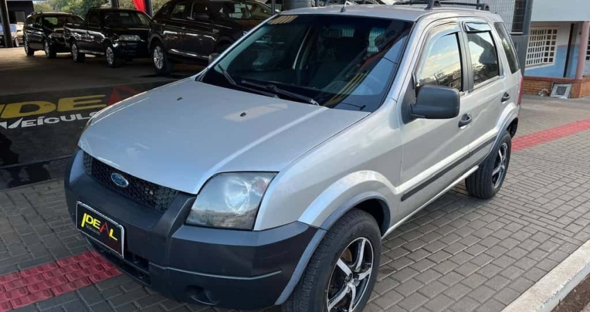 Ford EcoSport XLS 1.6/ 1.6 Flex 8V 5p  - Prata - 2004/2005