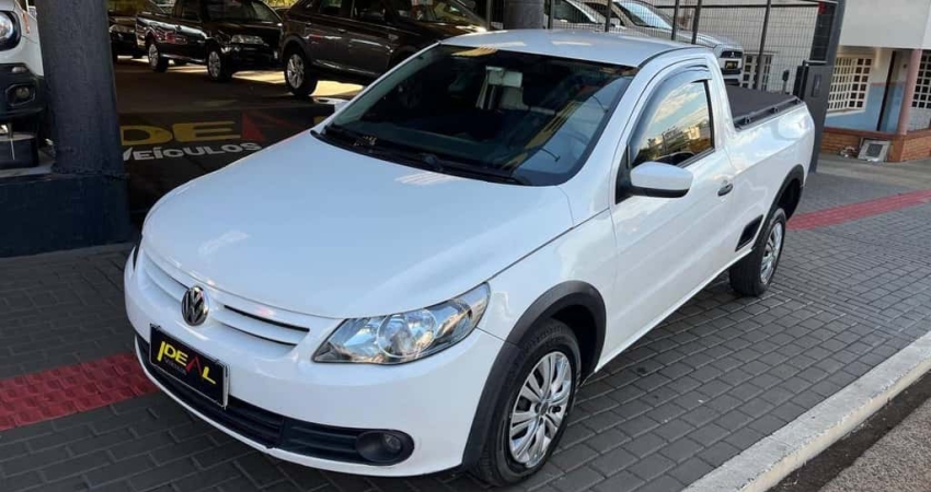 Volkswagen Saveiro 1.6 CS - Branca - 2010/2011