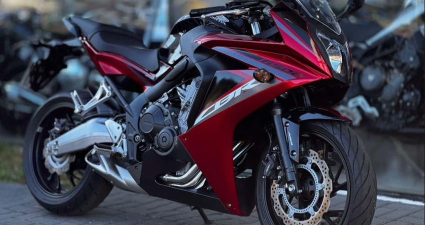 Honda CBR 650 F - Preta - 2016/2017