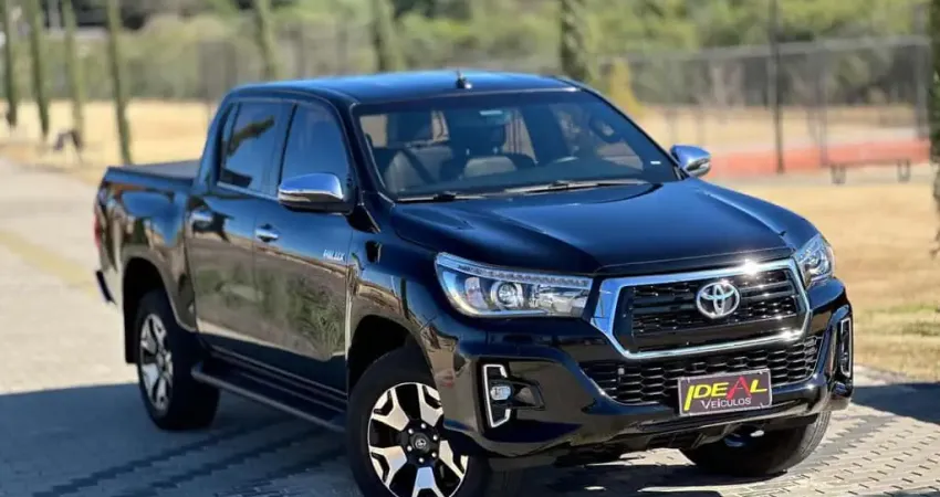 Toyota Hilux CD SRX 4x4 2.8 TDI 16V Diesel Aut.  - Preta - 2019/2020
