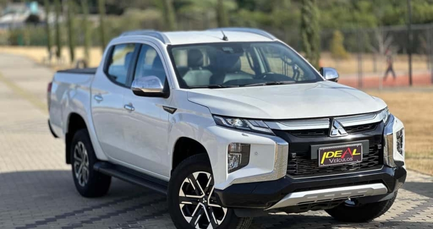 Mitsubishi L200 Triton MITSUBISHI TRITON SPORT HPE S - Branca - 2023/2024