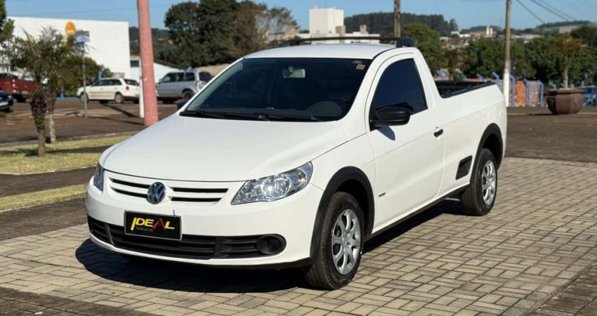 Volkswagen Saveiro 1.6 CS - Branca - 2011/2012