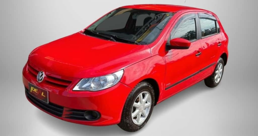 Volkswagen Gol (novo) 1.0 Mi Total Flex 8V 4p  - Vermelha - 2012/2013