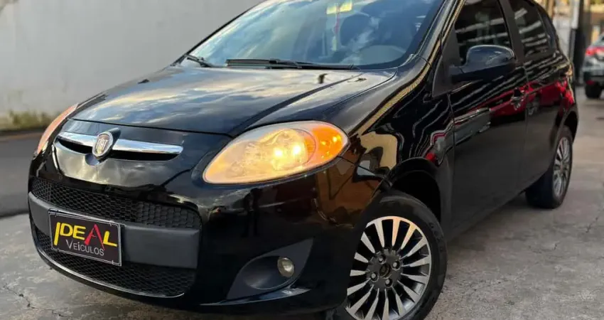 Fiat Palio Attractive 1.4 - Preta - 2012/2013