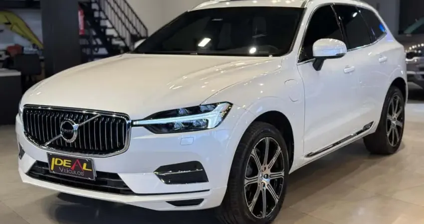 Volvo XC60 T8 INSCRIPT - Branca - 2021/2021